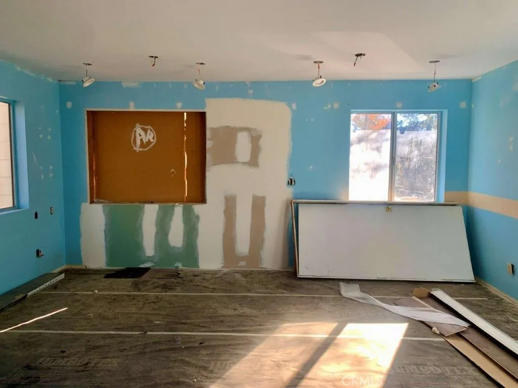 Additional image 21 of 33130 Ridge Road, Running Springs, CA 92382