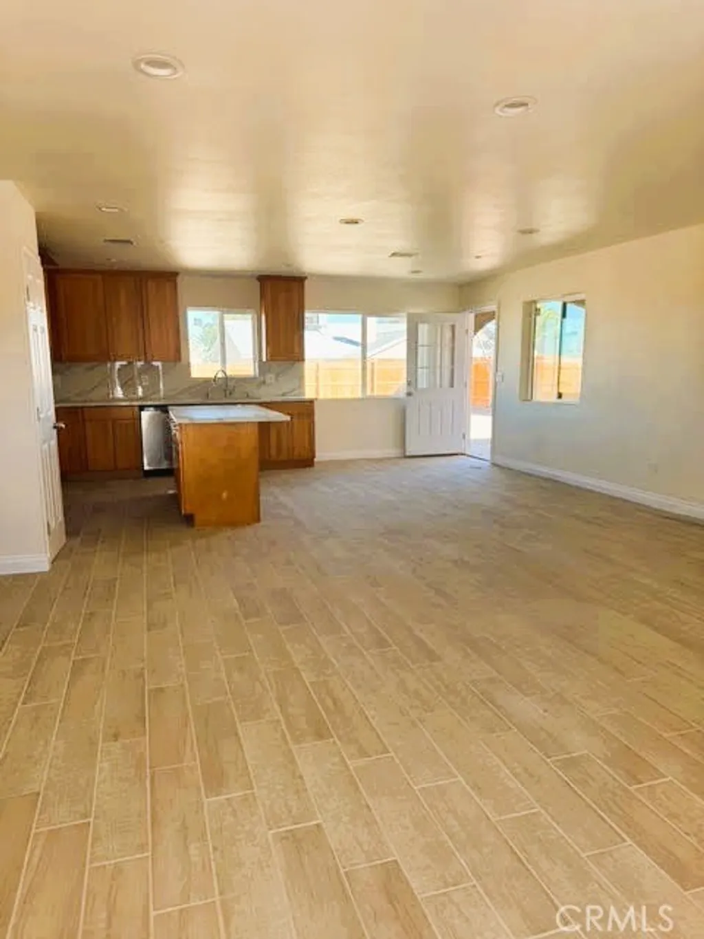 Additional image 4 of 8669 S. Loop Boulevard, California City, CA 93505
