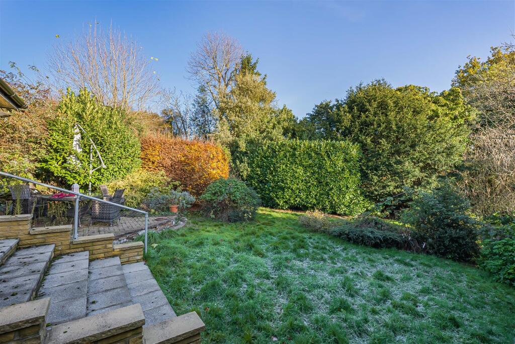 Additional image 27 of Warren Way, Welwyn