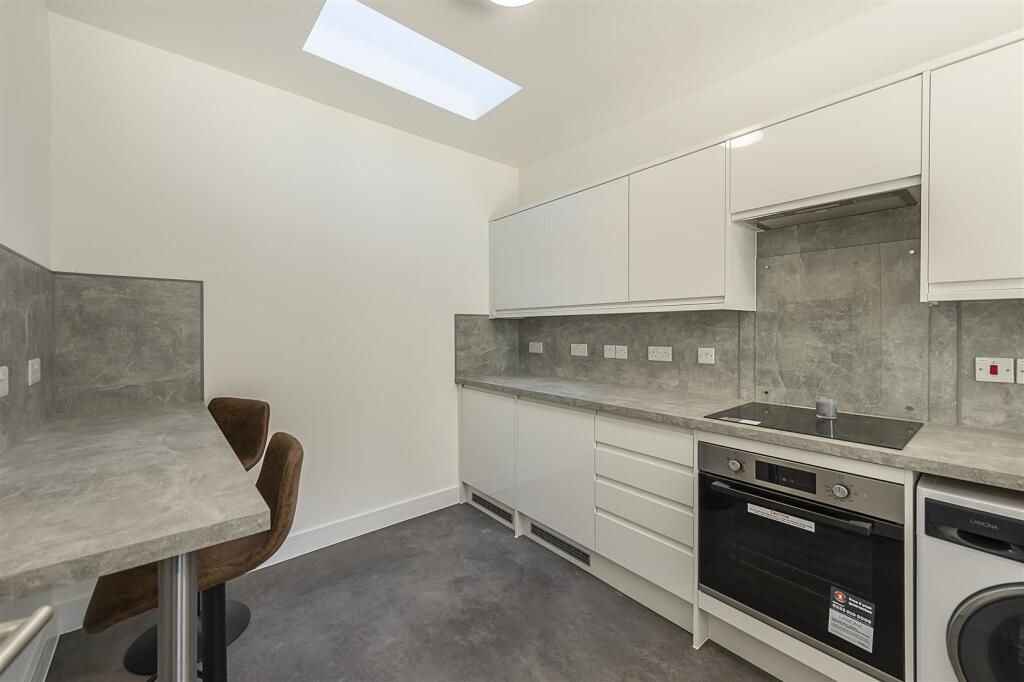 Additional image 6 of Hatfield Road, St. Albans