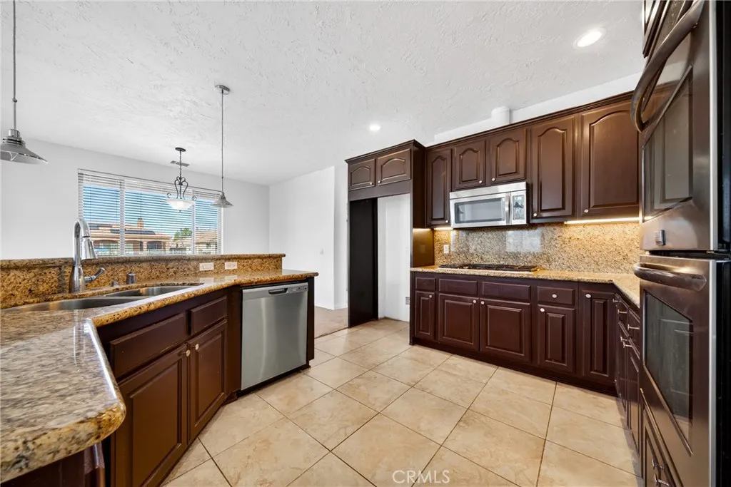 Additional image 25 of 14414 Ironsides Ln, Helendale, CA 92342