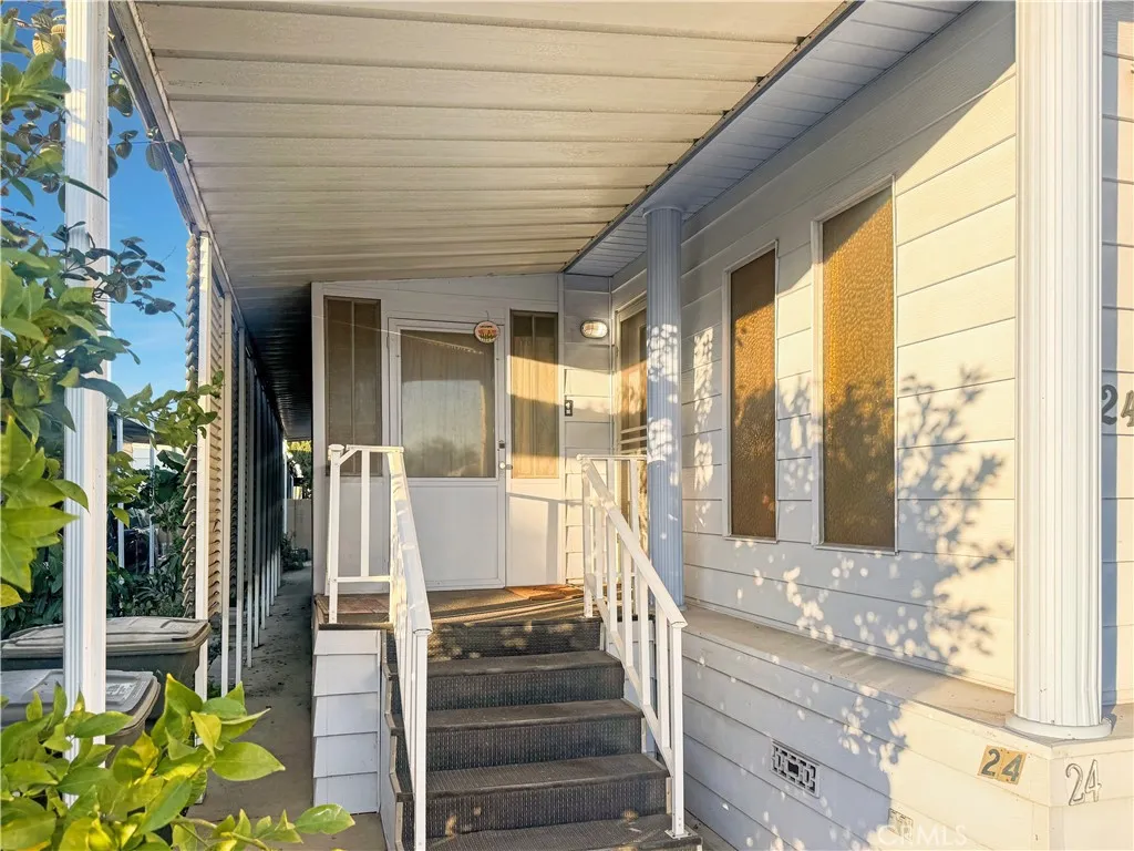 Additional image 17 of 201 W Collins Avenue Unit 24, Orange, CA 92867