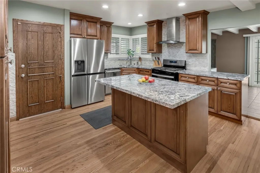 Additional image 64 of 10624 S 6th Ave, Inglewood, CA 90303