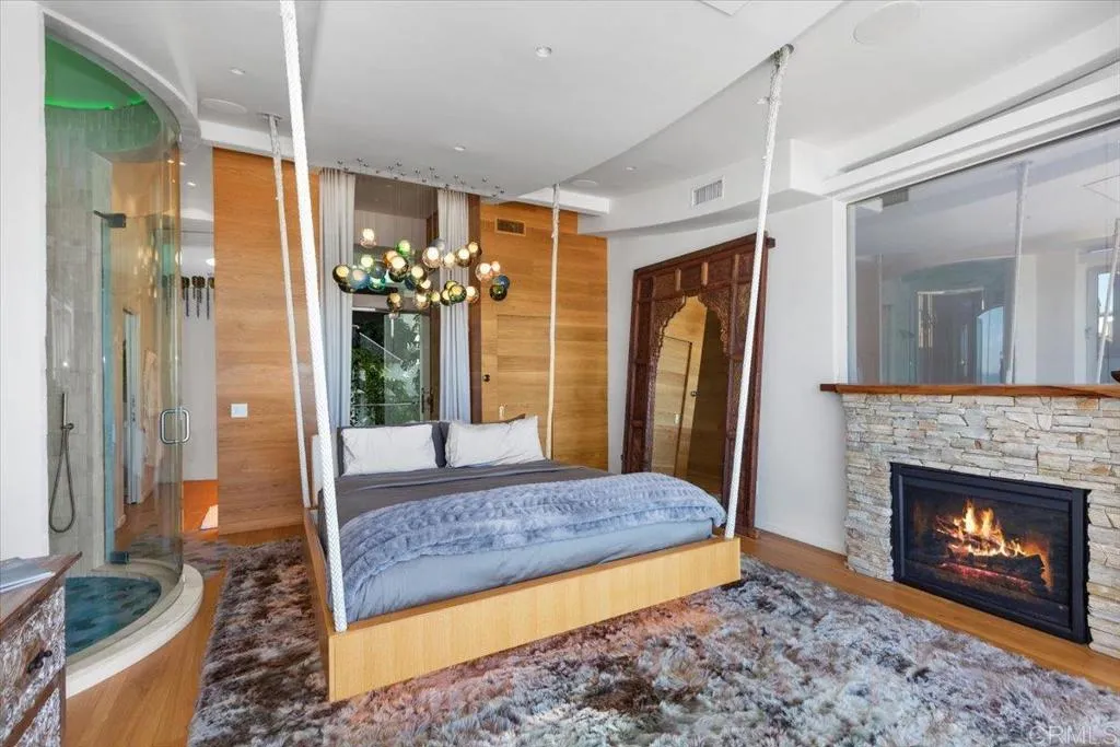 Additional image 86 of 3709 Ocean Front Walk, San Diego, CA 92109