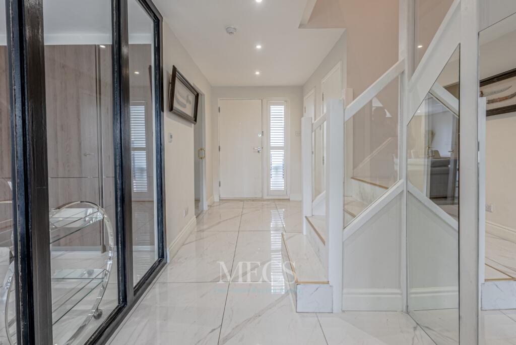 Additional image 6 of Royal Arch Apartments, The Mailbox, Wharfside Street, Birmingham, West Midlands, B1 1RB