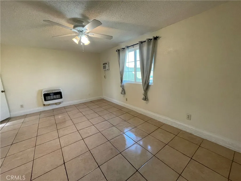 Additional image 120 of 2010 W Lumber St, Lancaster, CA 93536