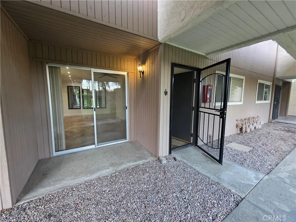 Additional image 3 of 420 N Villa Court Unit 103, Palm Springs, CA 92262