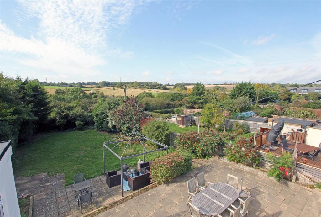 Old Watling Street, Flamstead, St. Albans