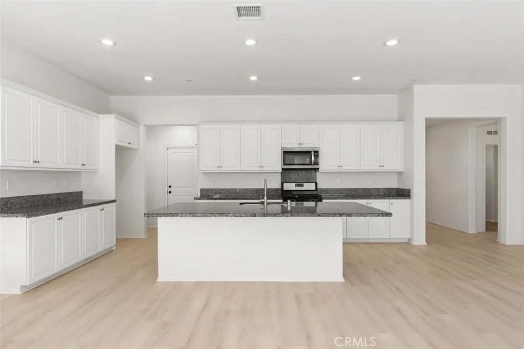 Additional image 25 of 3146 S. Hampton way, Ontario, CA 91761