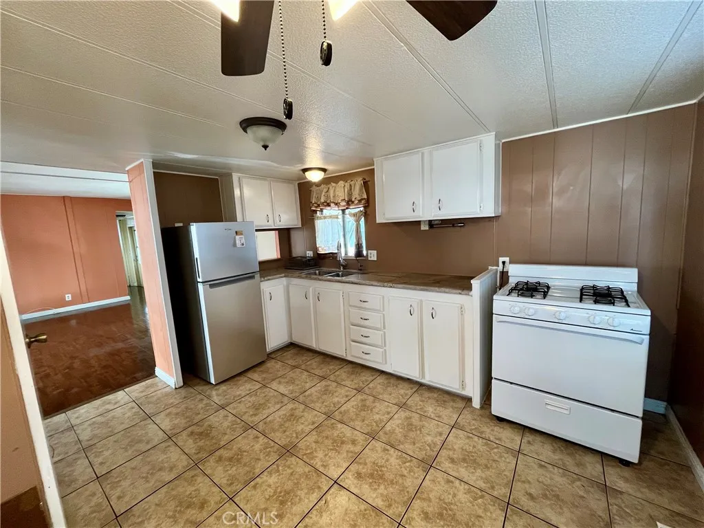 Additional image 28 of 16540 Whittier Boulevard Unit 6, Whittier, CA 90603