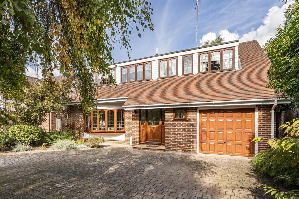 Additional image 26 of Robbery Bottom Lane, Welwyn