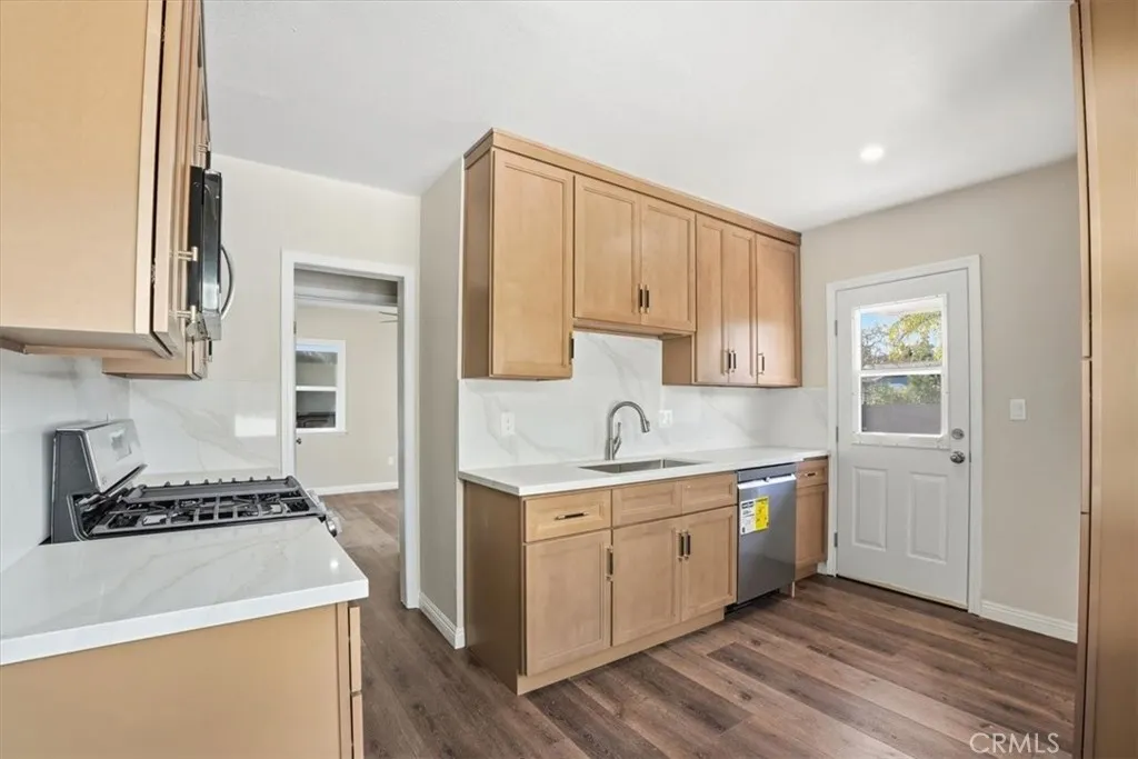 Additional image 32 of 4031 Minerva Ave, Culver City, CA 90066