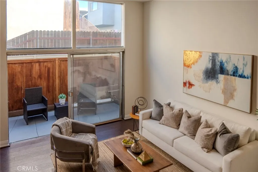 Additional image 27 of 14144 Burbank Boulevard Unit 2, Sherman Oaks, CA 91401