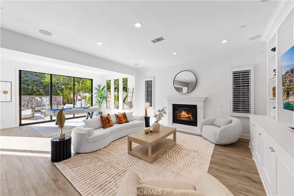 Additional image 95 of 111 great oak, Irvine, CA 92602
