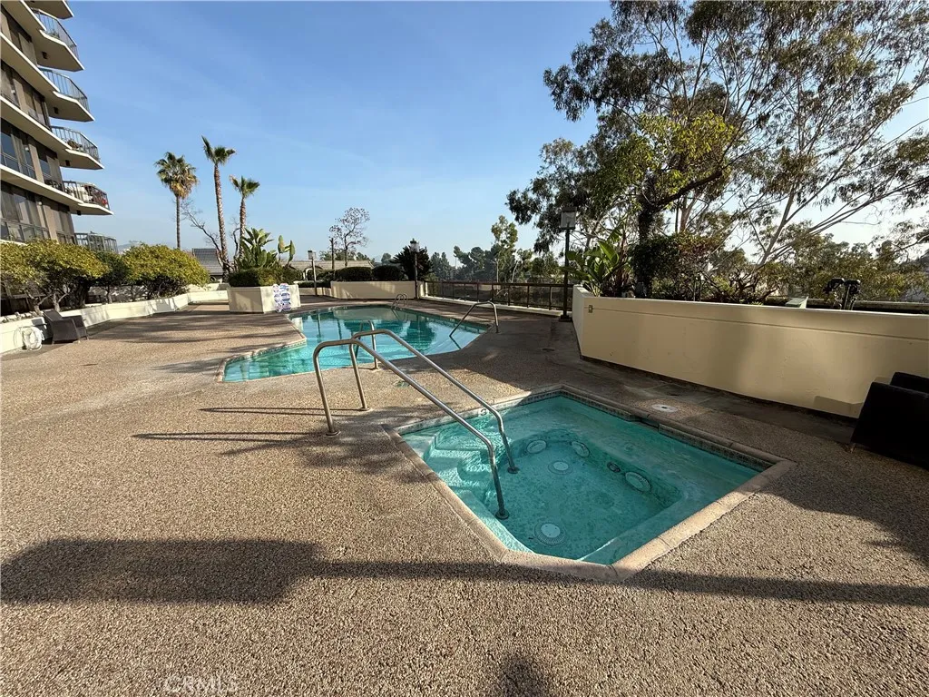 Additional image 8 of 222 Monterey Road Unit 206, Glendale, CA 91206