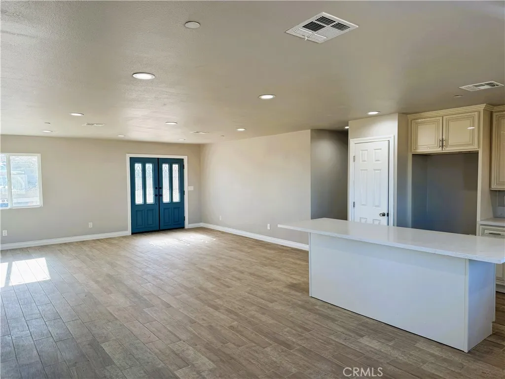 Additional image 18 of 8401 Eucalyptus Avenue, California City, CA 93505