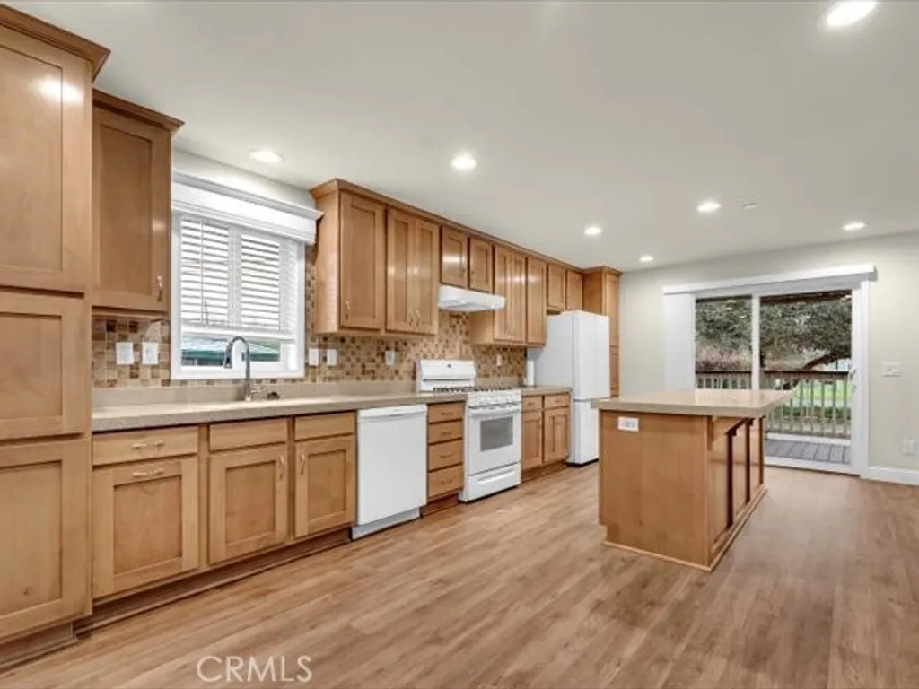 Additional image 5 of 8435 hollis Street, Los Molinos, CA 96055