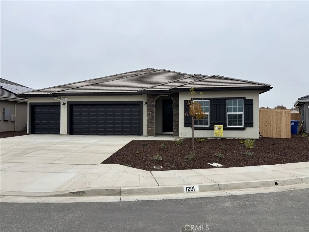 Additional image 2 of 1201 Via Valencia Drive, Madera, CA 93637