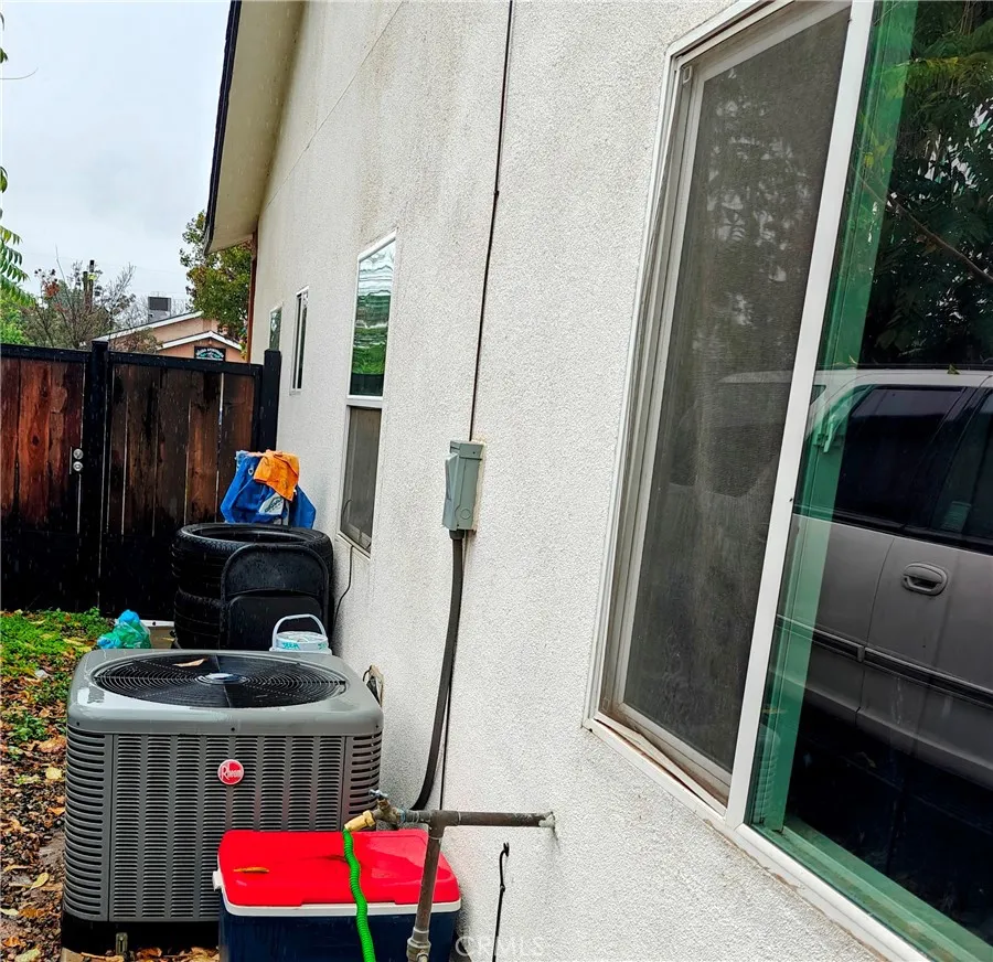 Additional image 13 of 2425 S 10th Street, Fresno, CA 93725