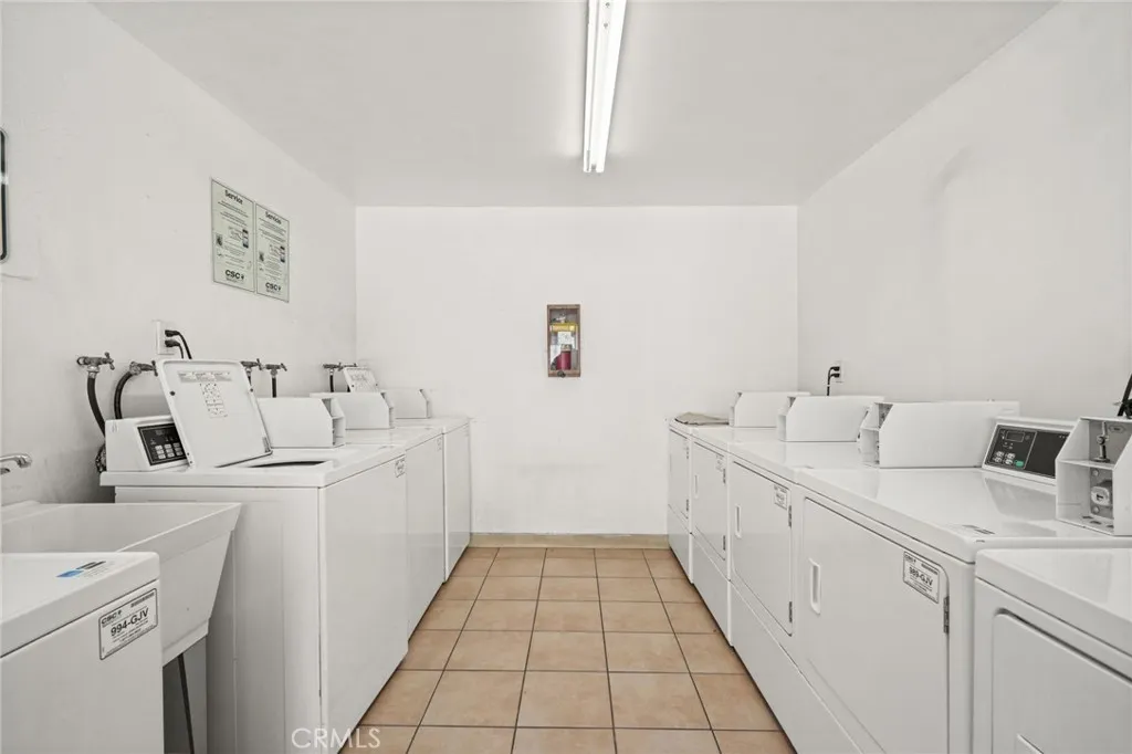 Additional image 18 of 5500 Lindley Unit 209, Encino, CA 91316