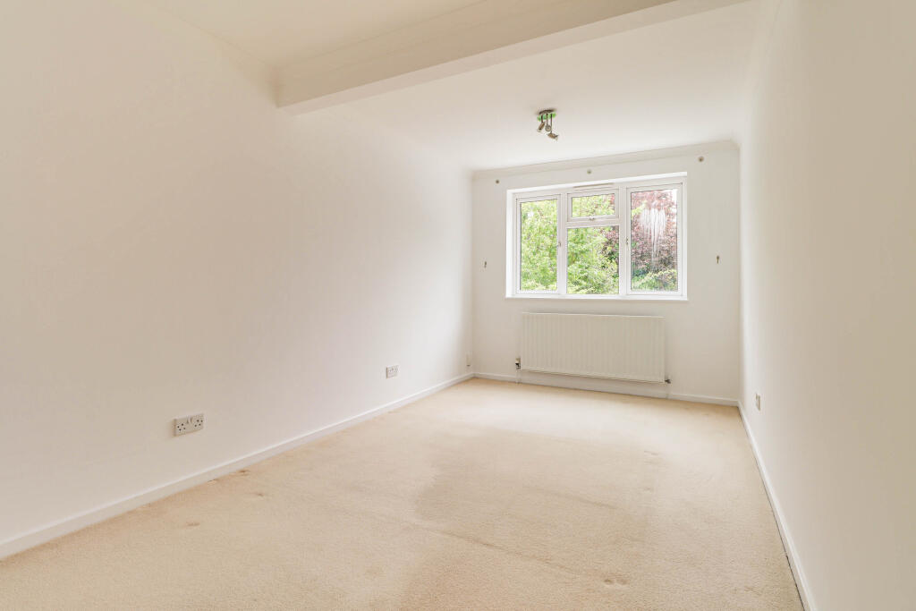 Additional image 17 of Tippendell Lane, Chiswell Green, St Albans, AL2