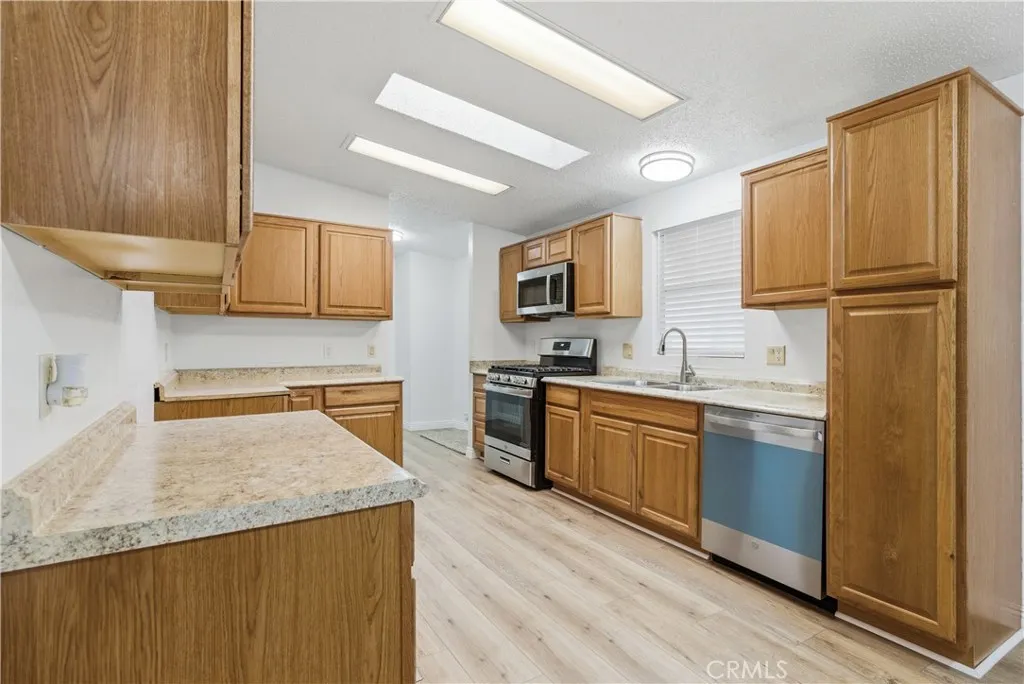 Additional image 5 of 14035 Rosedale Highway Unit 81, Bakersfield, CA 93314