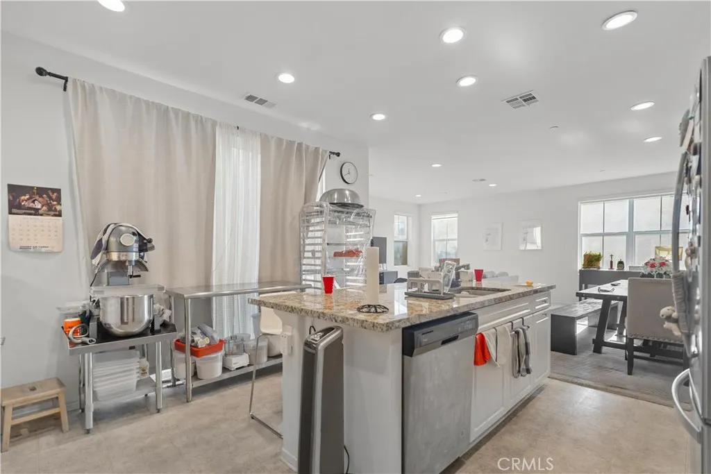 Additional image 49 of 2811 E Kendall Ln, Ontario, CA 91761