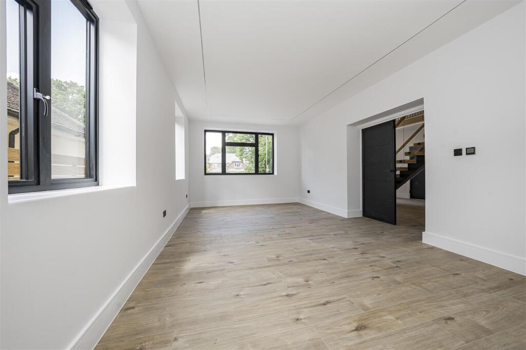 Additional image 7 of Mount Pleasant Lane, Bricket Wood