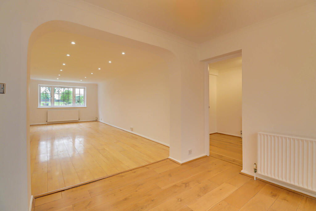 Additional image 7 of Tippendell Lane, Chiswell Green, St Albans, AL2