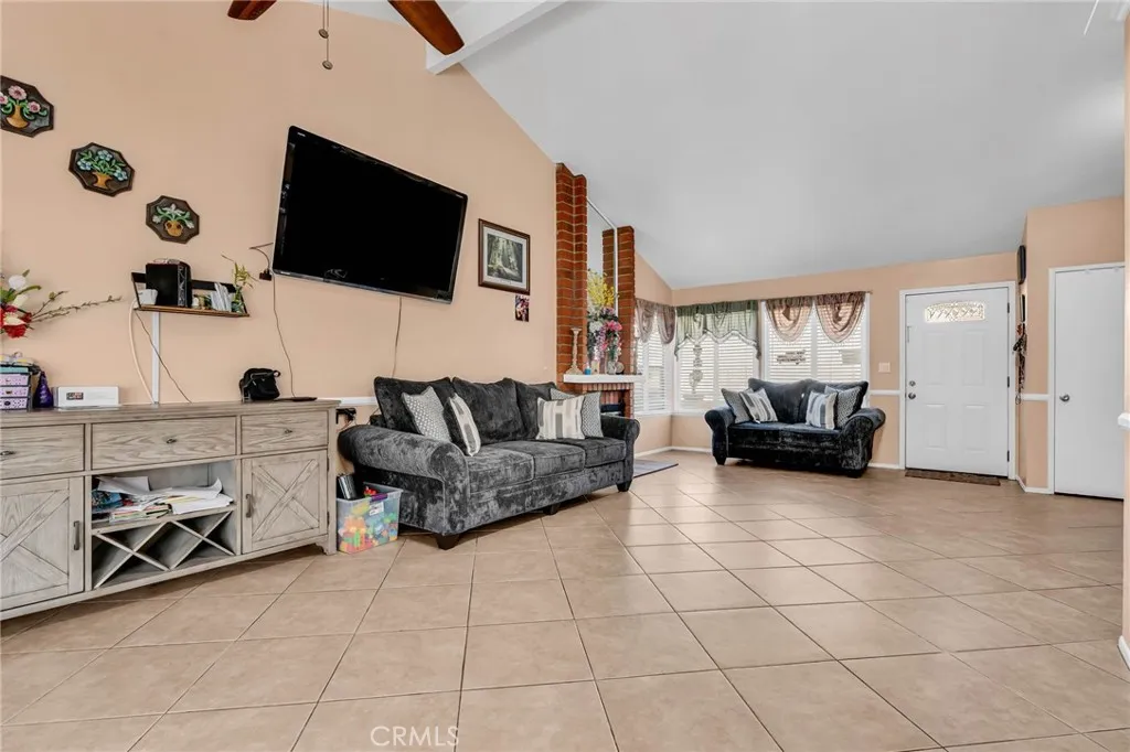 Additional image 4 of 25790 Parada Dr, Valencia, CA 91355