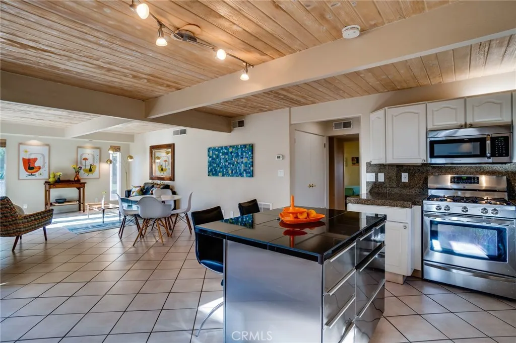 Additional image 84 of 576 E Desert Holly Circle, Palm Springs, CA 92262