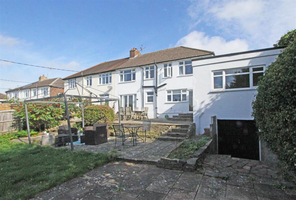 Additional image 25 of Old Watling Street, Flamstead, St. Albans