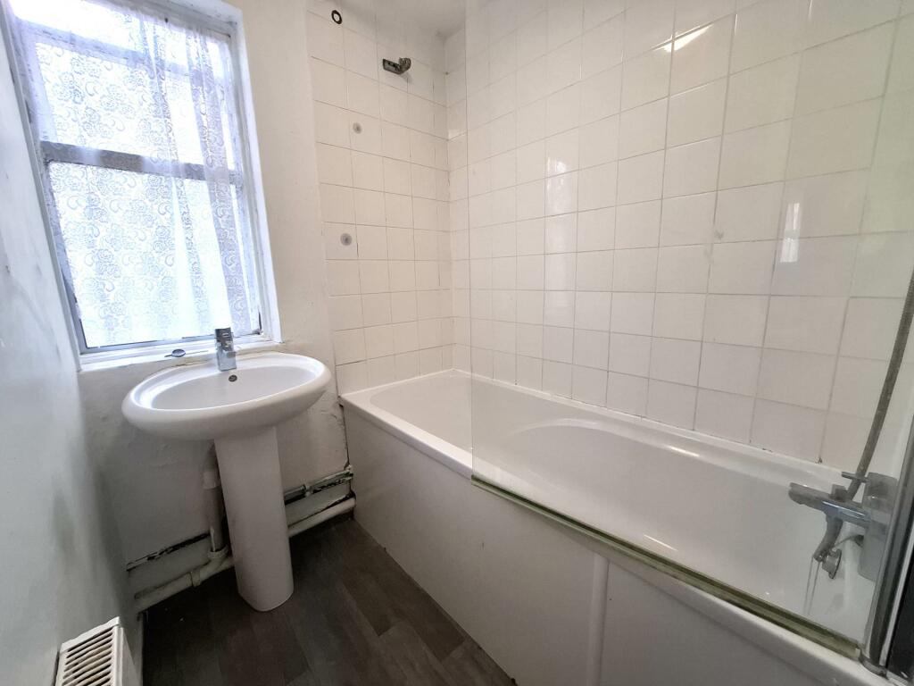 Additional image 7 of Spring Glen, Hatfield