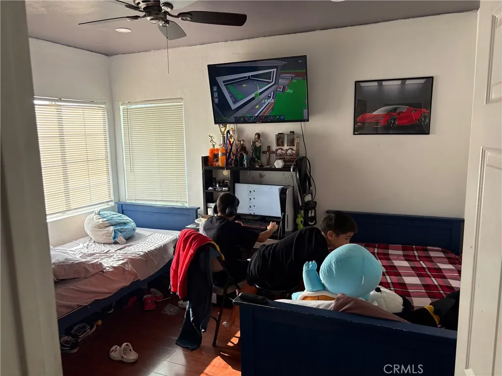 Additional image 17 of 2911 Baltic Ave, Long Beach, CA 90810