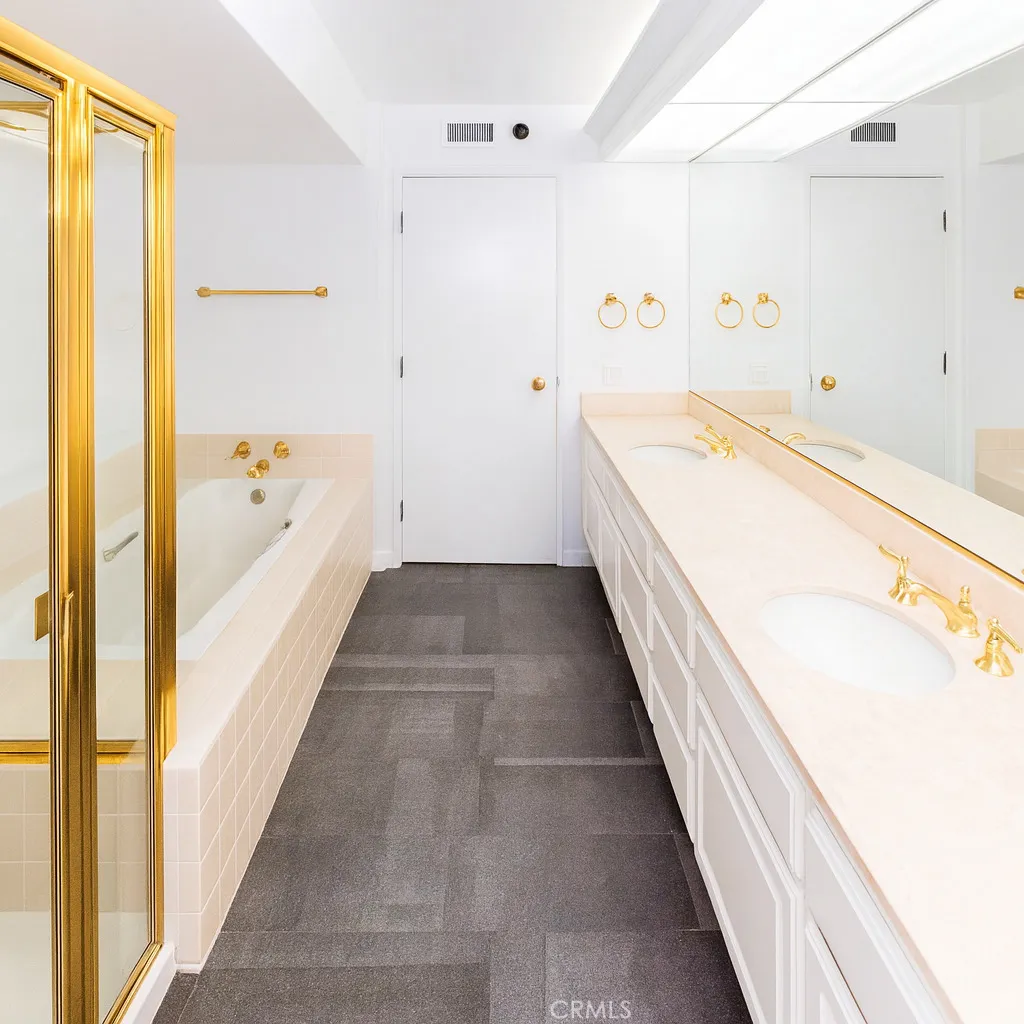 Additional image 14 of 222 Monterey Road Unit 206, Glendale, CA 91206