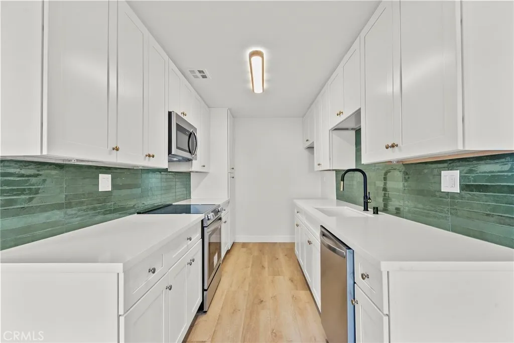 Additional image 40 of 5400 Newcastle Unit 12, Encino, CA 91316