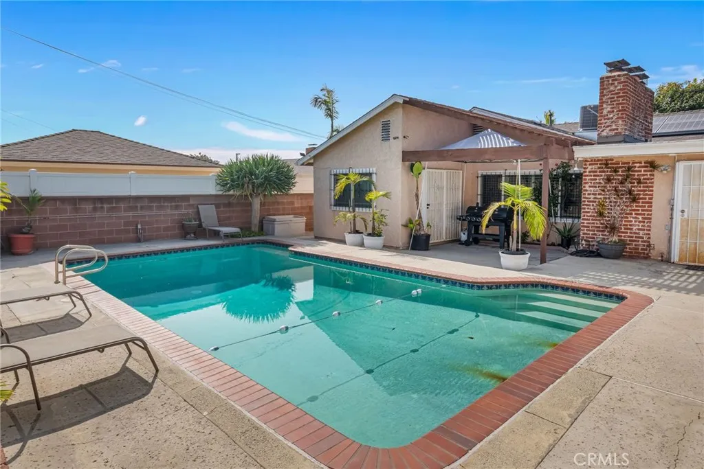 Additional image 95 of 10624 S 6th Ave, Inglewood, CA 90303