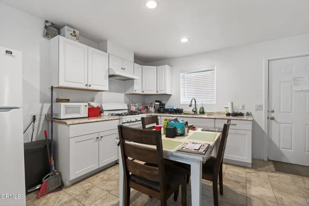 Additional image 56 of 113 E Cedar Street E, Oxnard, CA 93033