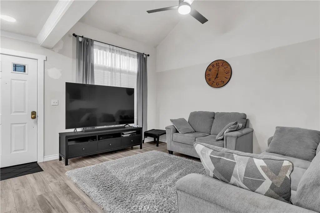 Additional image 6 of 820 W Compton Blvd Unit 20, Compton, CA 90220