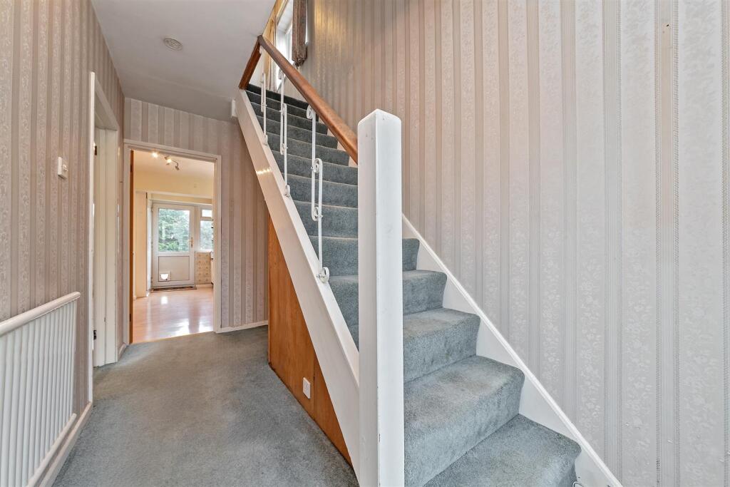 Additional image 26 of Tudor Road, Wheathampstead, St. Albans