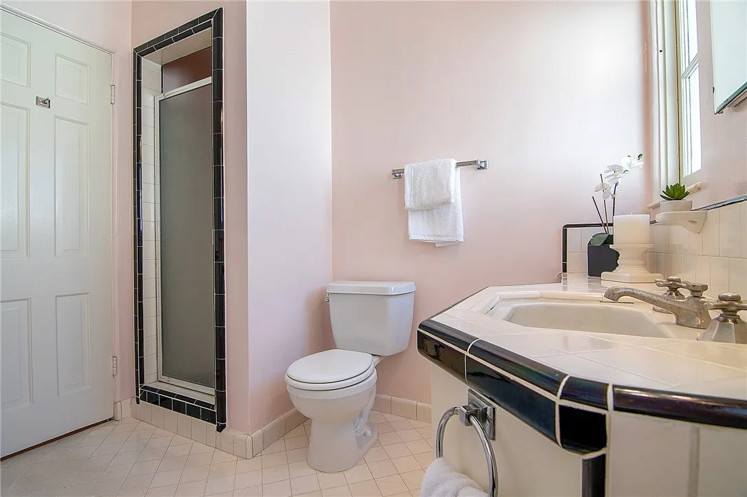 Additional image 65 of 1324 W Morningside Dr, Burbank, CA 91506