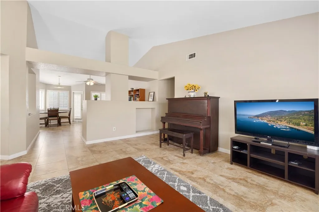 Additional image 35 of 44239 Fenner Ave, Lancaster, CA 93536