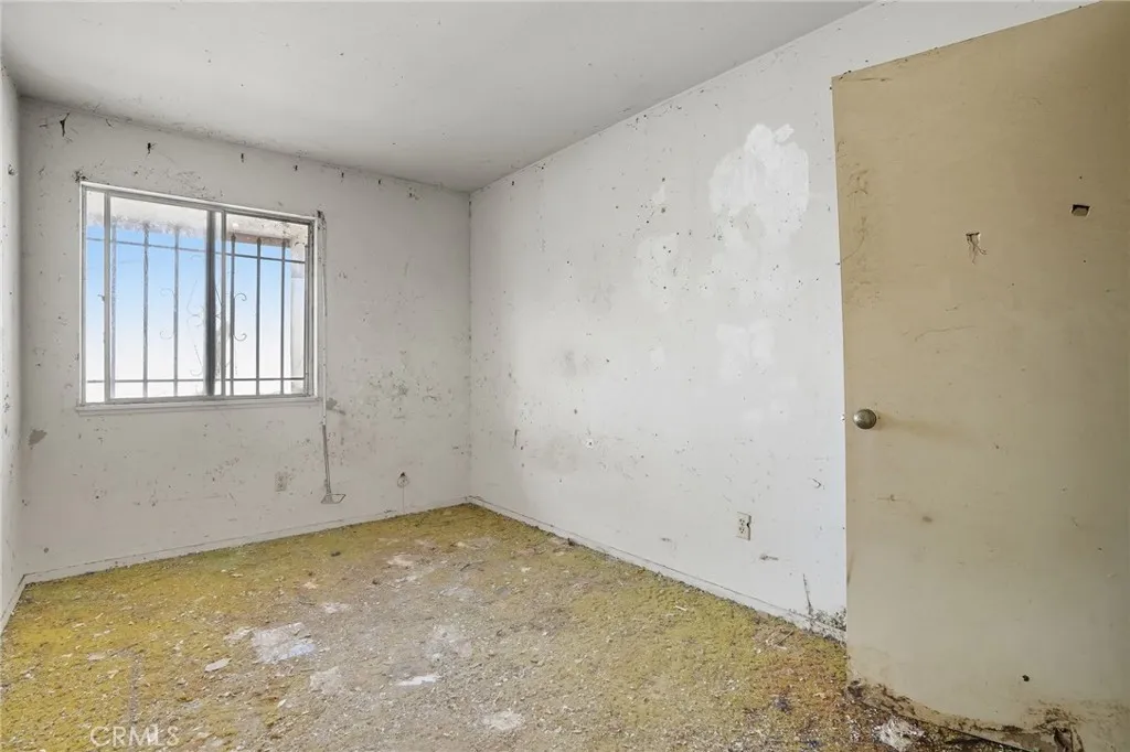 Additional image 9 of 933 Acosta Plz Unit 35, Salinas, CA 93905