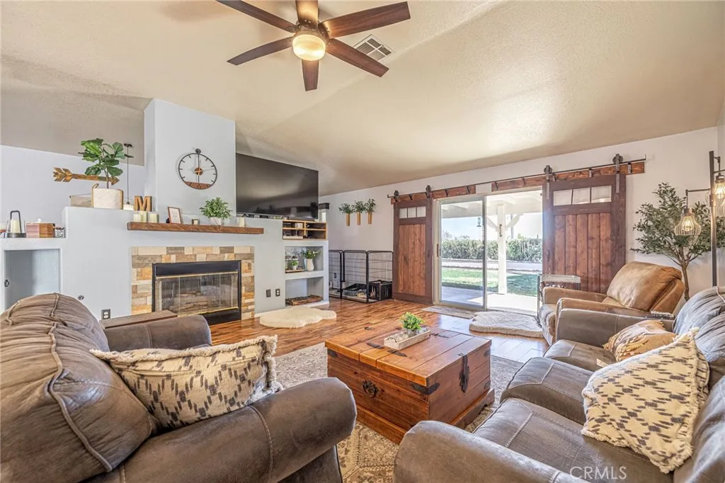 Additional image 7 of 42067 Jenny Lane, Lancaster, CA 93536