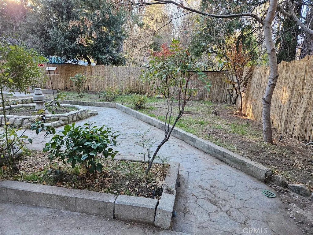 Property image for 622 Heatherly Ln, Crestline, CA 92325