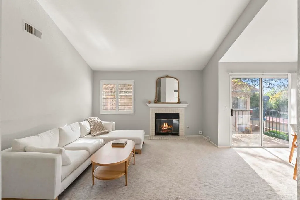 Additional image 39 of 11325 Avenida De Los Lobos Unit D, San Diego, CA 92127