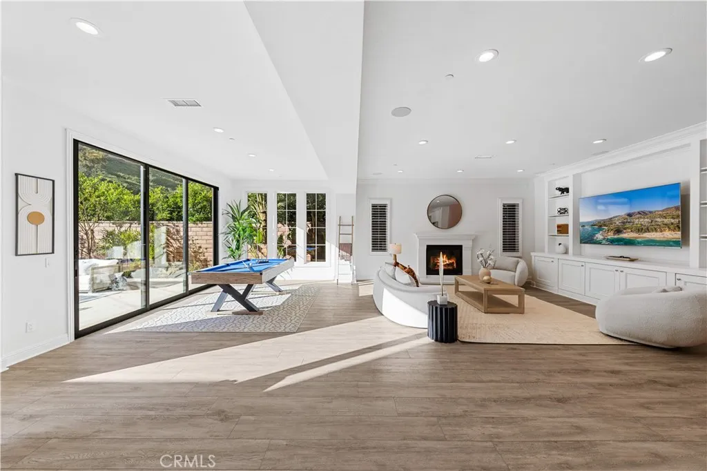 Additional image 24 of 111 great oak, Irvine, CA 92602