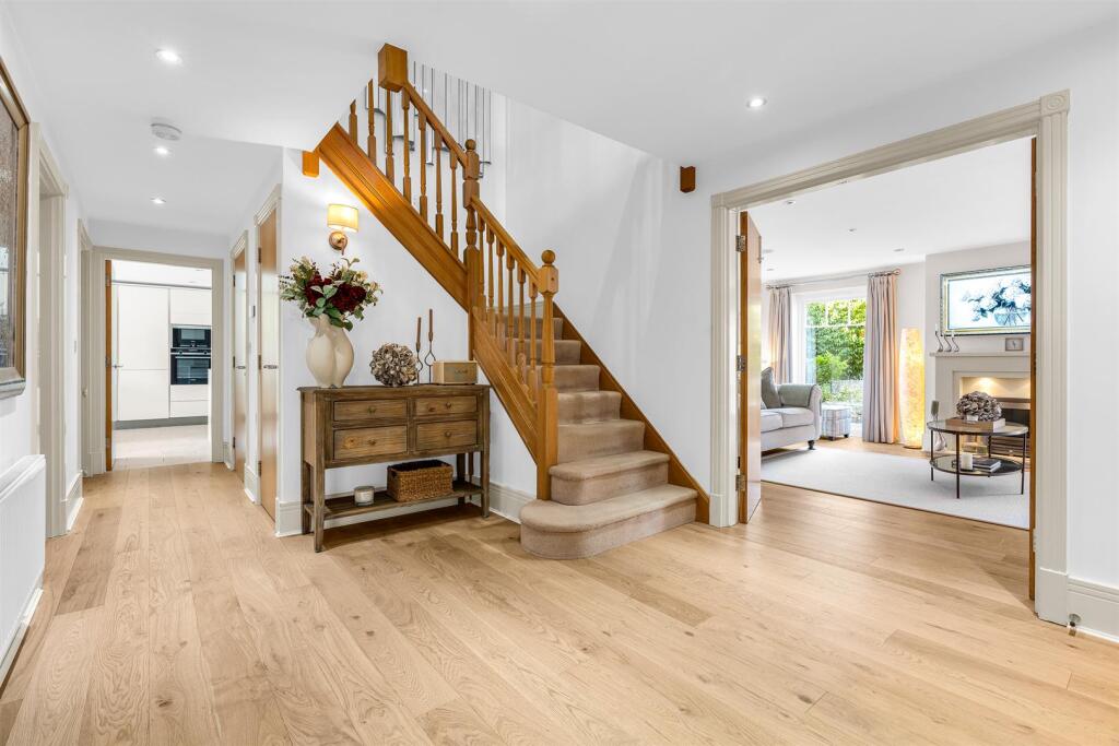 Additional image 13 of Sevenacres, Tewin, Welwyn