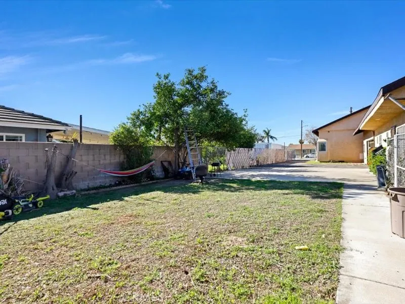 Additional image 98 of 9607 Cypress Ave, Fontana, CA 92335