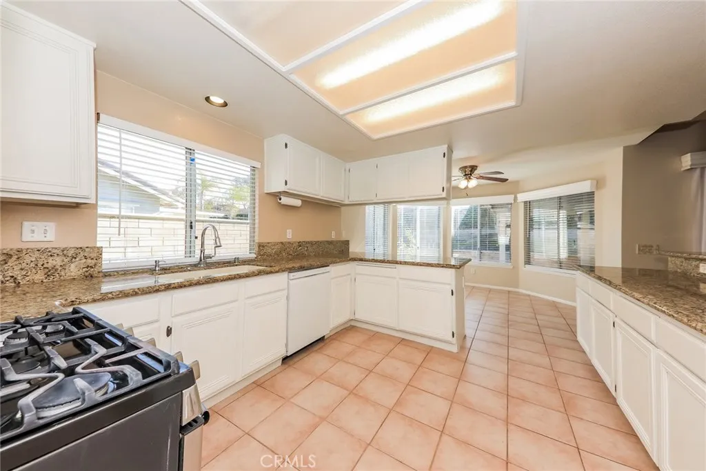 Additional image 30 of 620 Walnut Cir, Corona, CA 92881